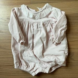 Jetson Cubbington Pink Velvet Bubble with Lace Collar